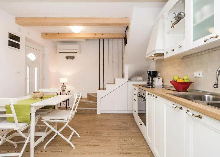 2 Bedroom Gorgeous In * Matulji