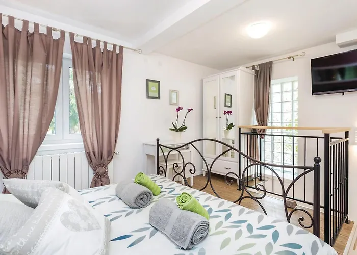 2 Bedroom Gorgeous In * Matulji