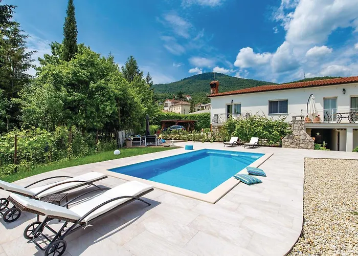 2 Bedroom Gorgeous In
