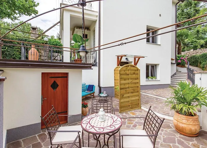 2 Bedroom Gorgeous In