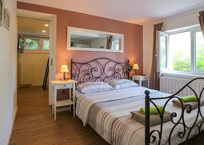 2 Bedroom Gorgeous In * Matulji
